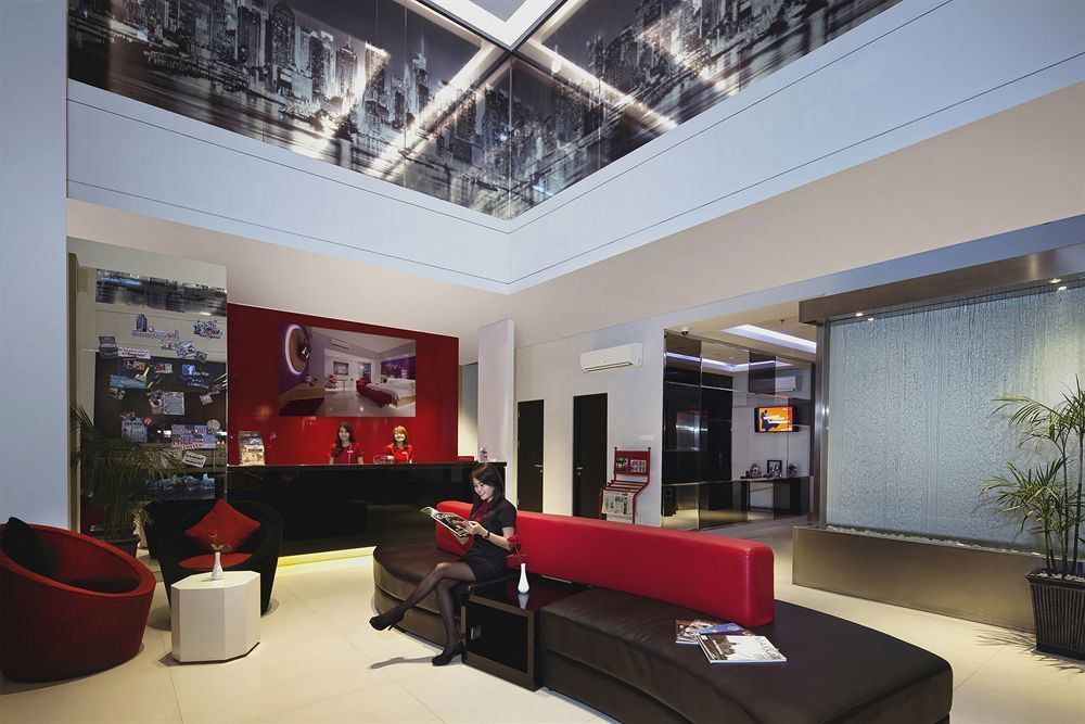 G Suites Hotel By Amithya سورابايا المظهر الخارجي الصورة